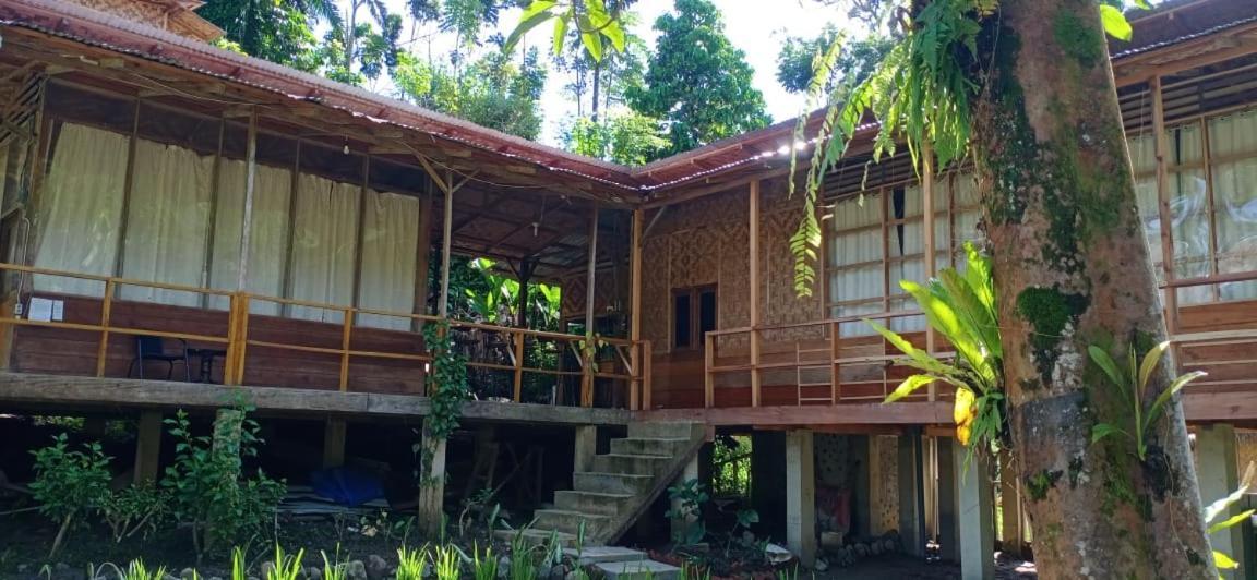 Bua Guesthouse Tangkahan Exterior photo